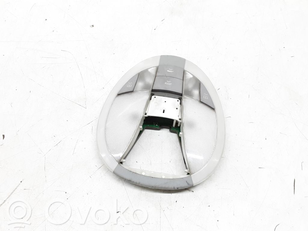 Luz del asiento trasero   A2118202001