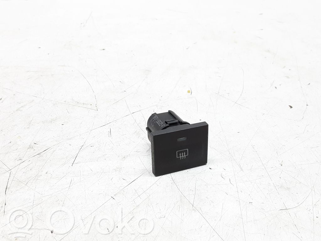 Ford Focus C-MAX Windscreen/window heater switch 