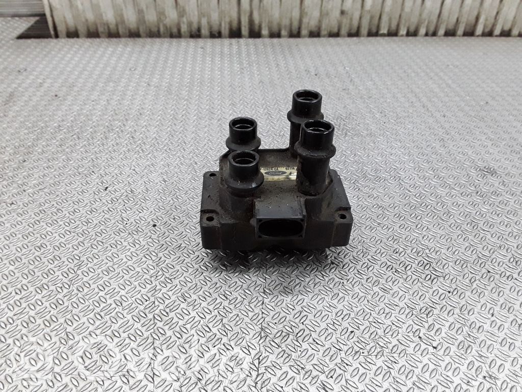 Ford Mondeo MK I High voltage ignition coil 