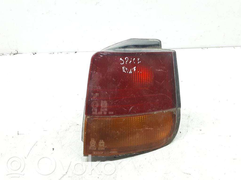 Mitsubishi Space Runner Rear/tail lights 
