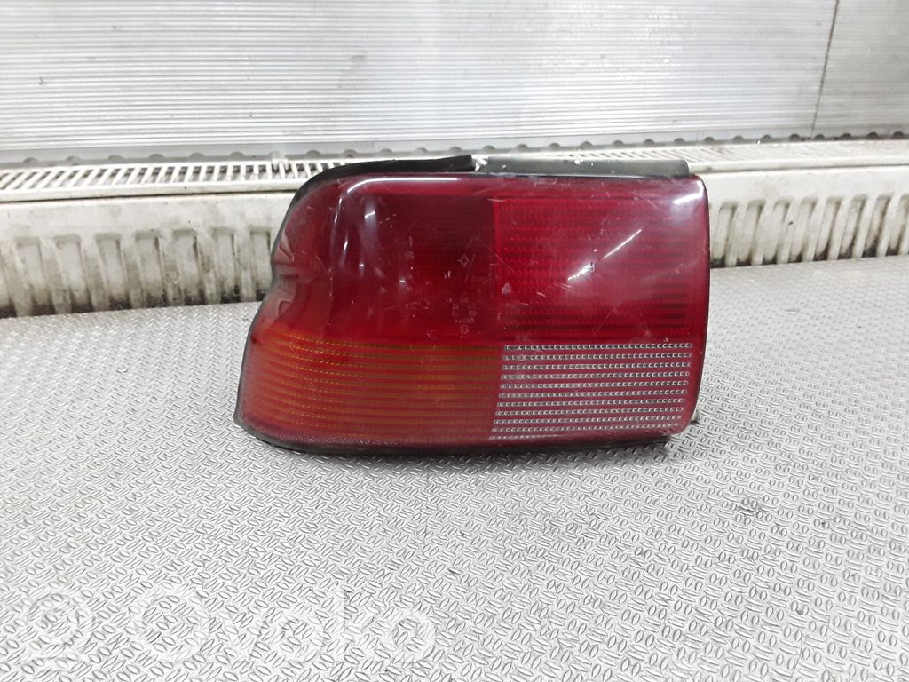 Ford Escort Galinis žibintas kėbule 