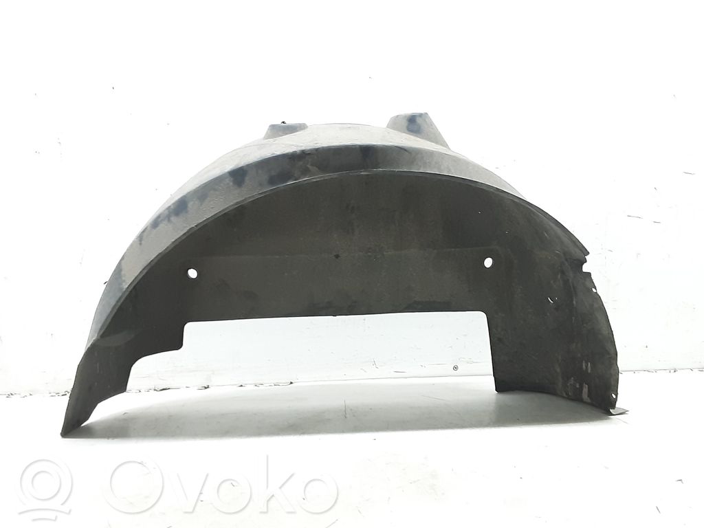 Opel Vivaro Nadkole tylne 