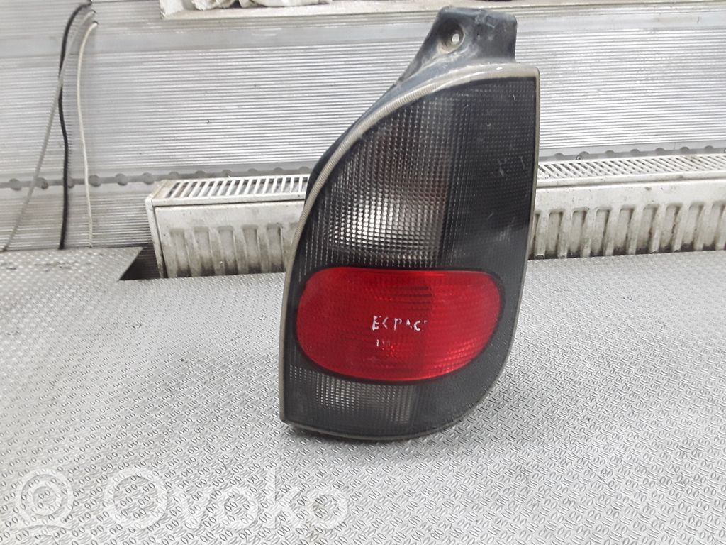 Luz trasera/de freno   6025301102