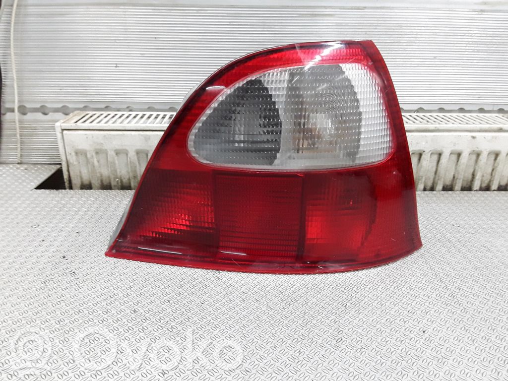 Rover 214 - 216 - 220 Rear/tail lights 