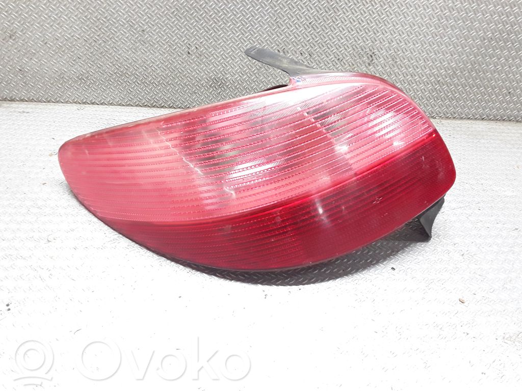 Peugeot 206 Rear/tail lights 