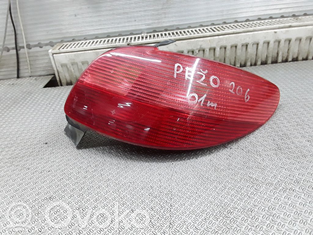 Peugeot 206 Rear/tail lights 