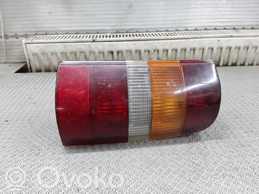 Rear/tail lights   G6L9A