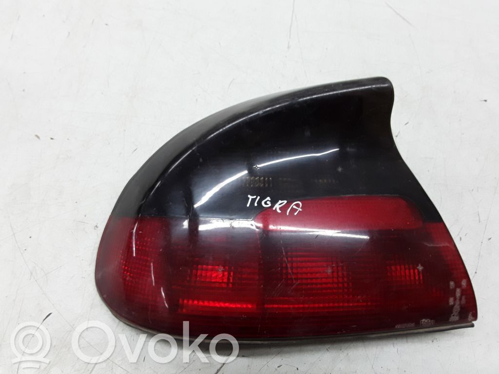Opel Tigra A Galinis žibintas kėbule 