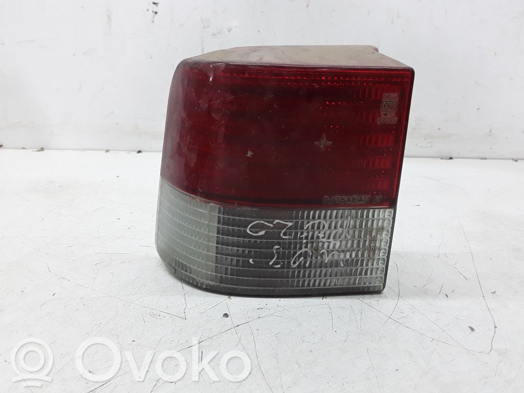 Peugeot 405 Rear/tail lights 