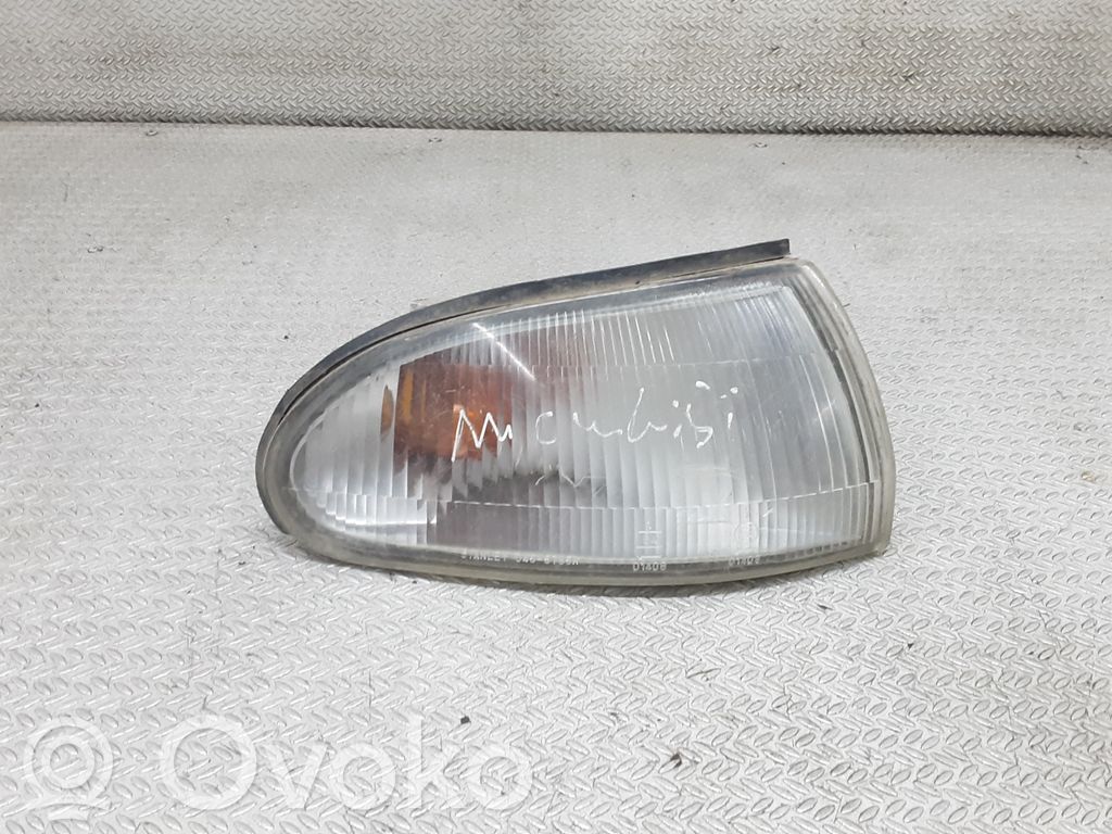 Mitsubishi Lancer Front indicator light 
