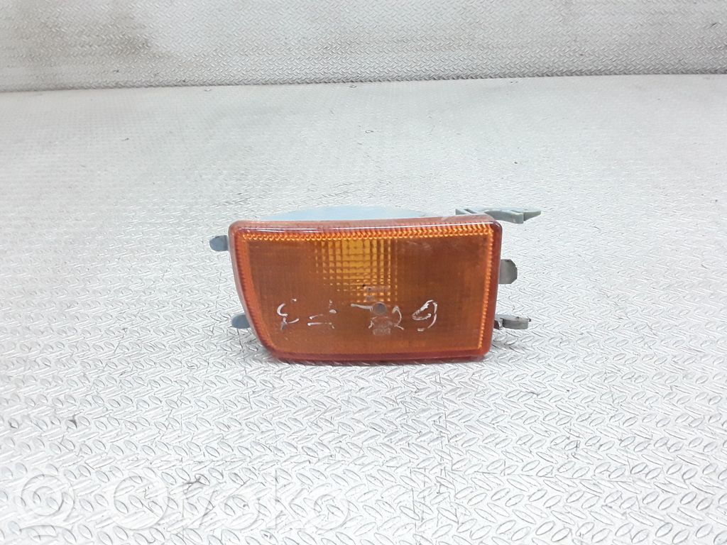 Volkswagen Golf III Frontblinker 