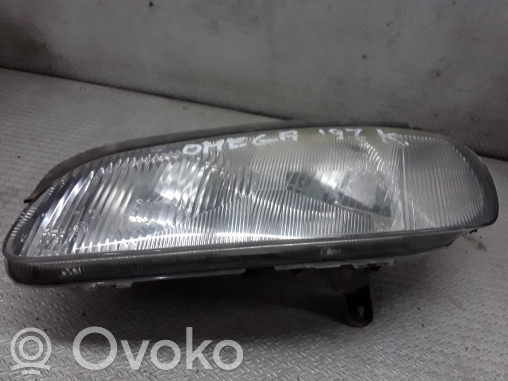 Opel Omega B1 Scheinwerfer 