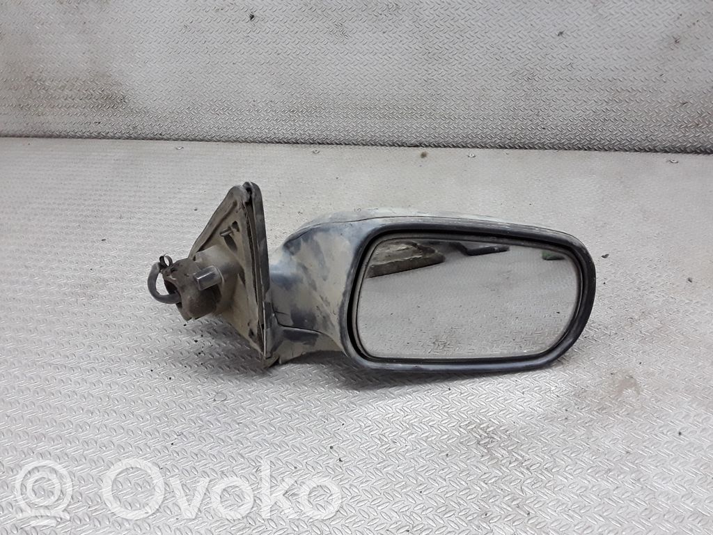 Nissan Primera Front door electric wing mirror 