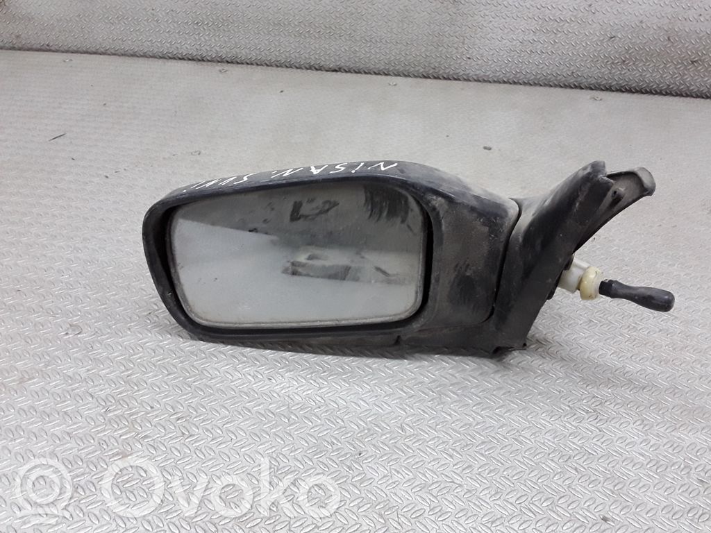 Nissan Sunny Manual wing mirror 