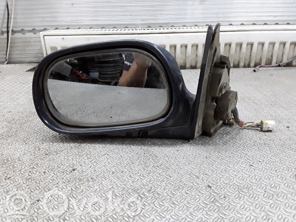 Front door electric wing mirror   E201843