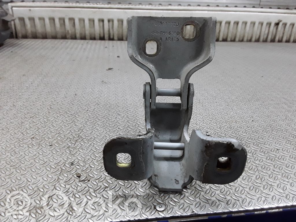 Renault Trafic II (X83) Front door upper hinge 