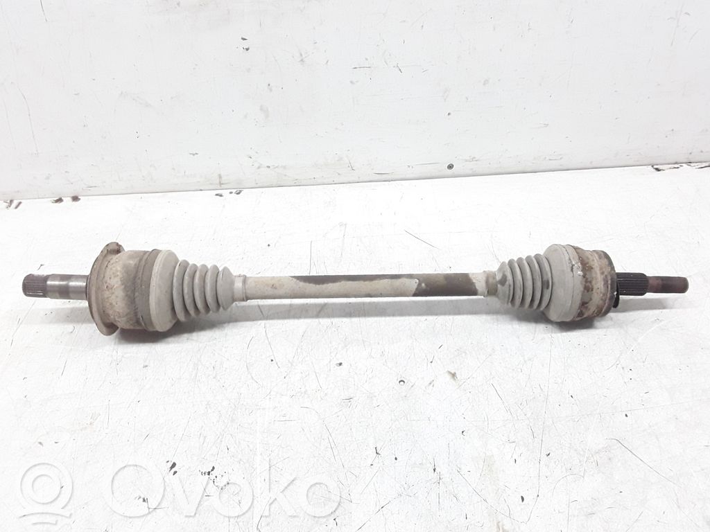 Rear driveshaft