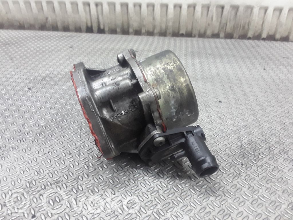 Pompe à vide   53614800