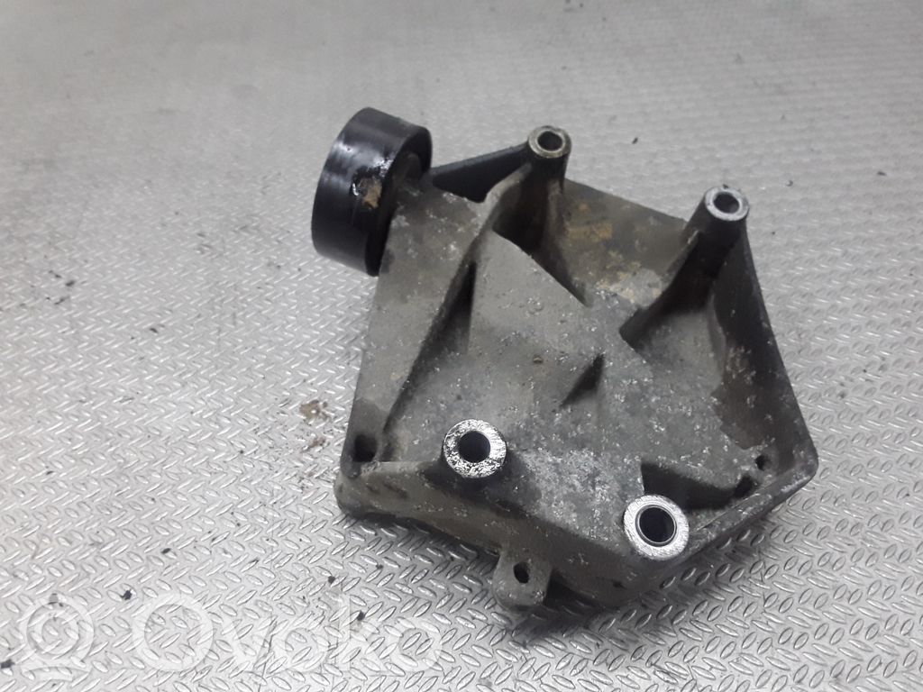 Opel Vectra C A/C compressor mount bracket 