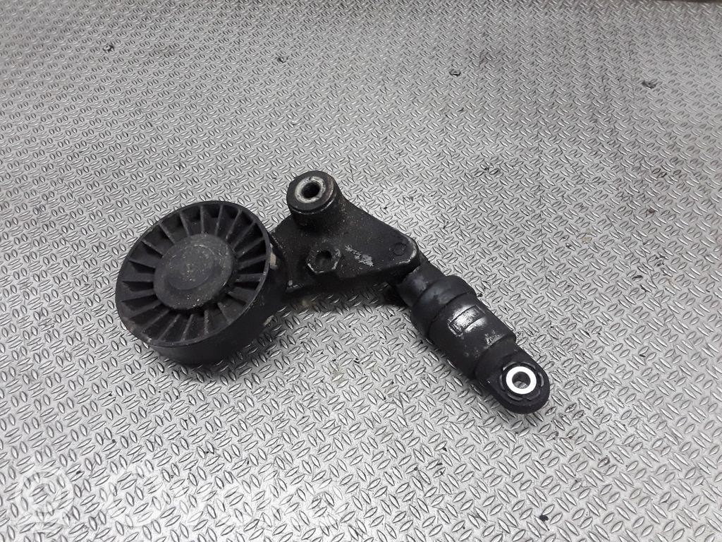 BMW 5 E39 Diržo įtempėjas 