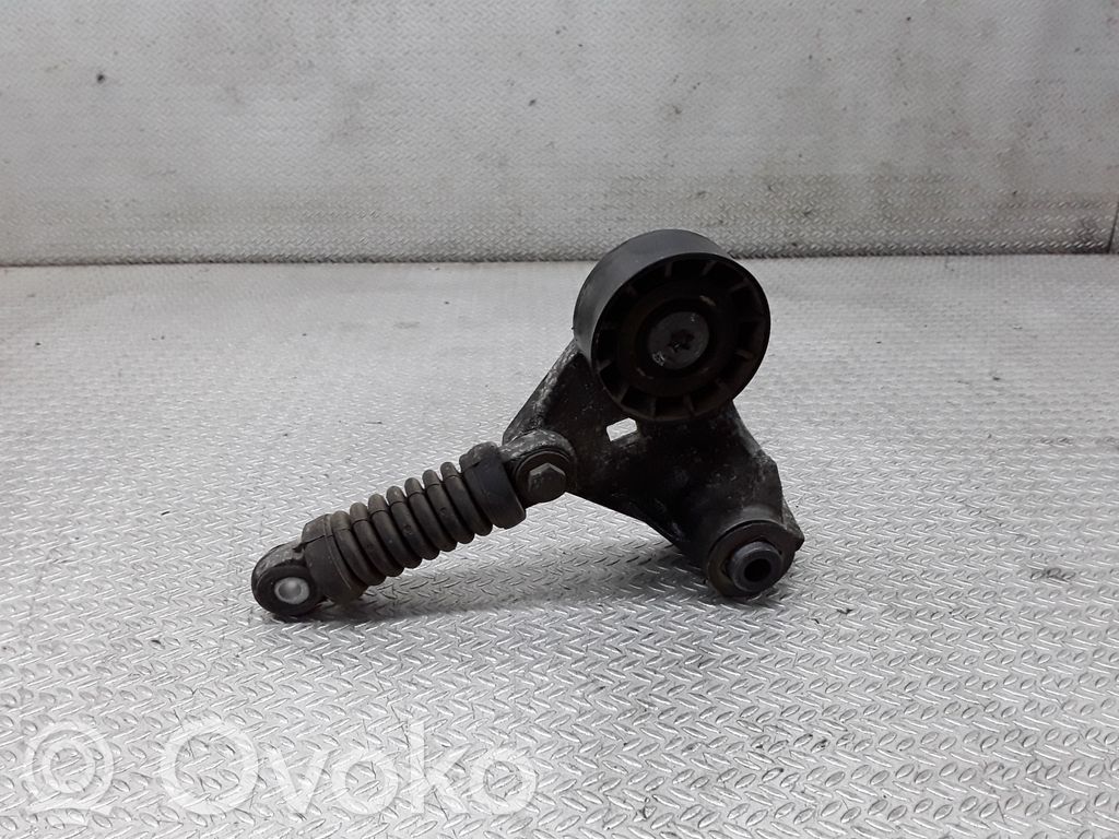 Ford Mondeo Mk III Diržo įtempėjas 