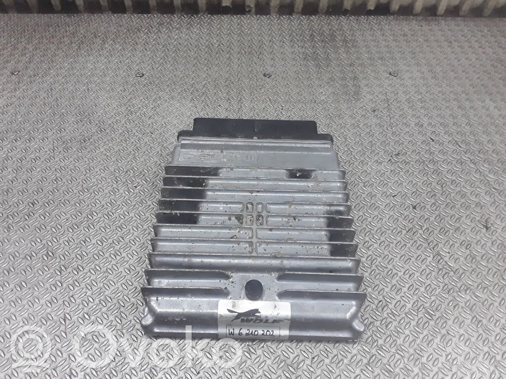 Ford Mondeo Mk III Engine control unit/module 
