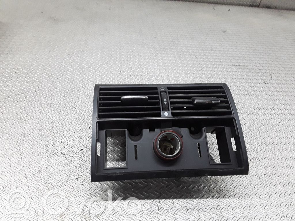 Audi A8 S8 D2 4D Grille d'aération arrière 