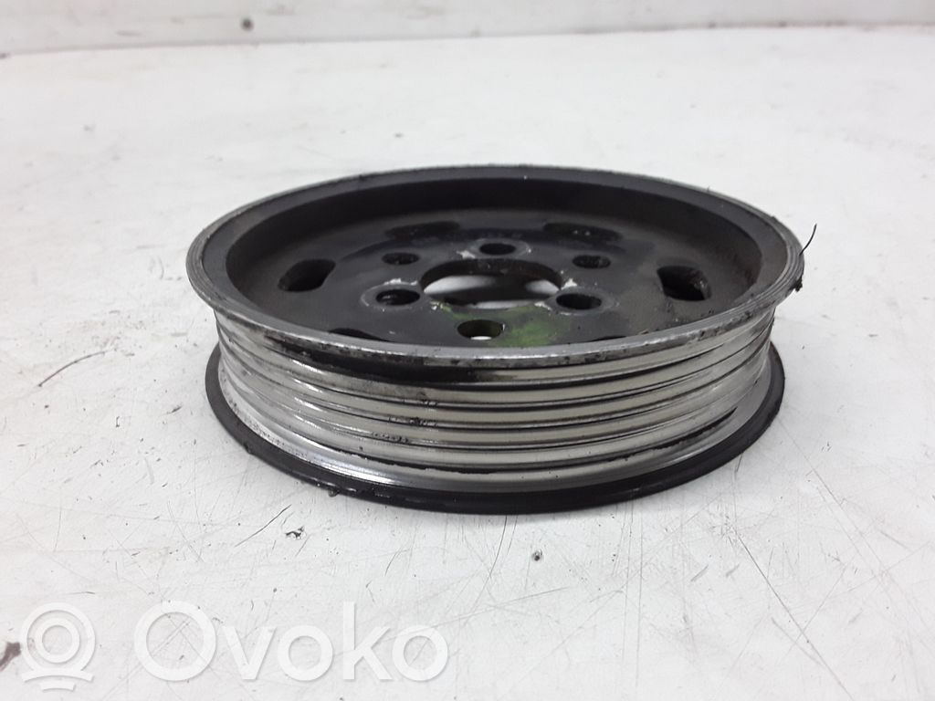 Polea de la bomba de dirección hidráulica   038145255B