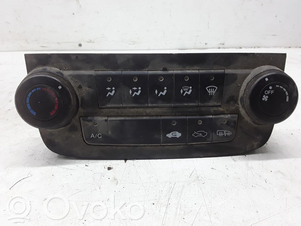 Honda CR-V Panel klimatyzacji 