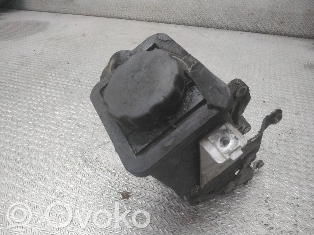 Power steering pump   676227901