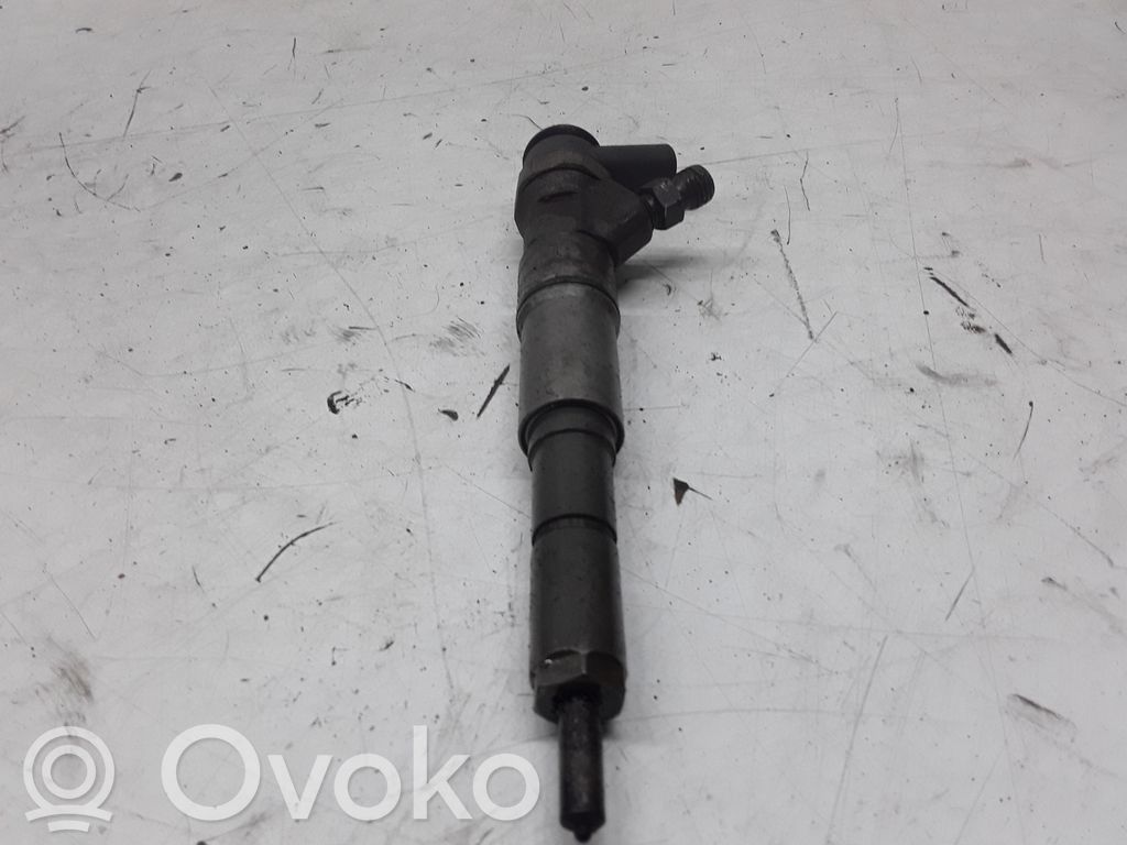 Injecteur de carburant   0445110131,7789661
