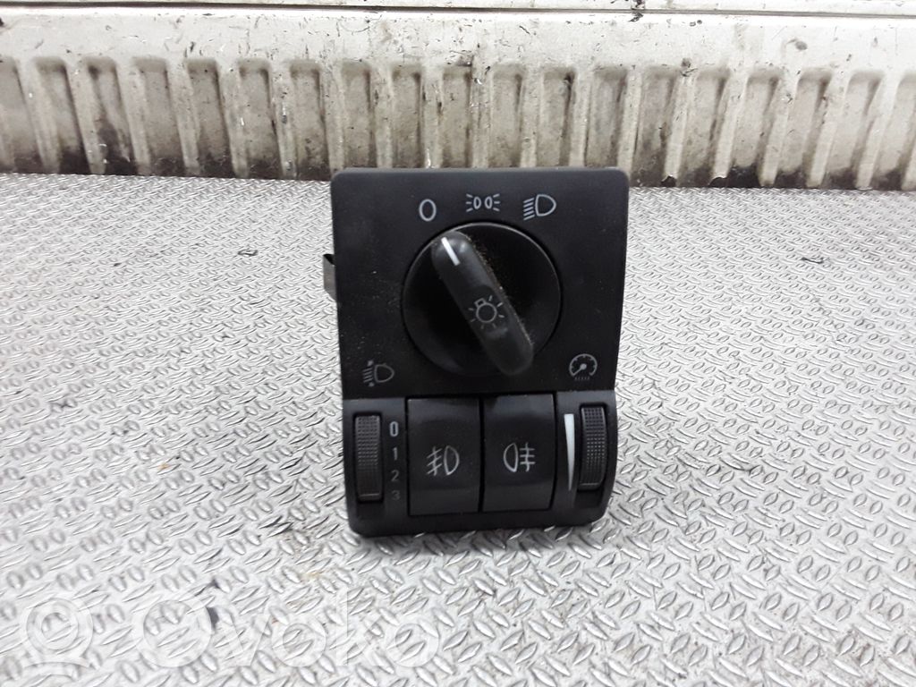 Opel Combo C Light switch 