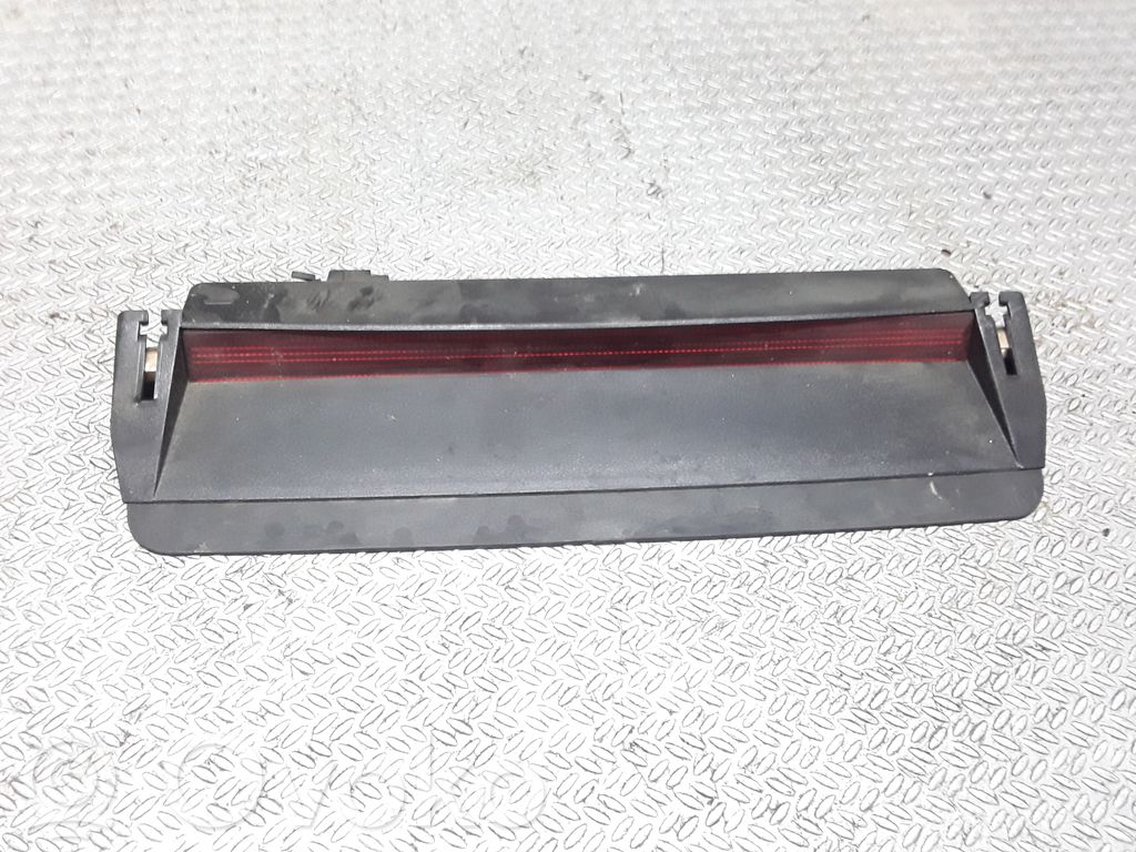 Volkswagen PASSAT B6 Lampă frână centrală