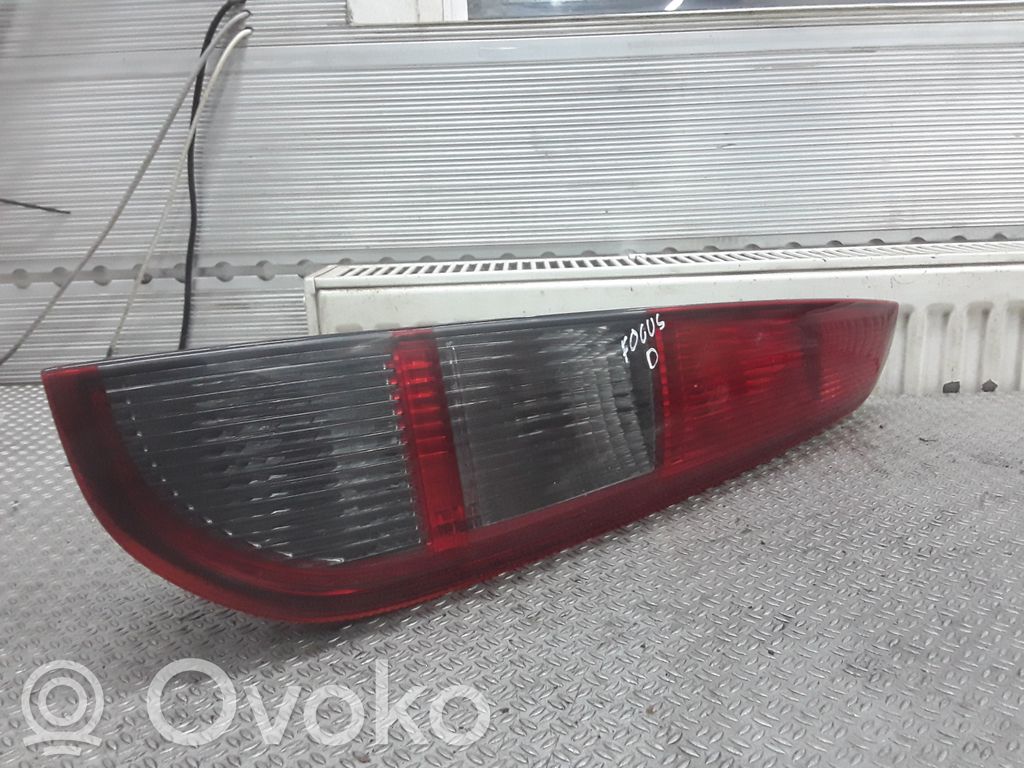 Rear/tail lights   4M5113N004