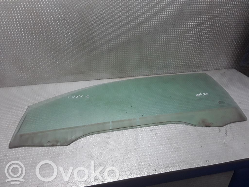 Etuoven ikkunalasi, coupe
