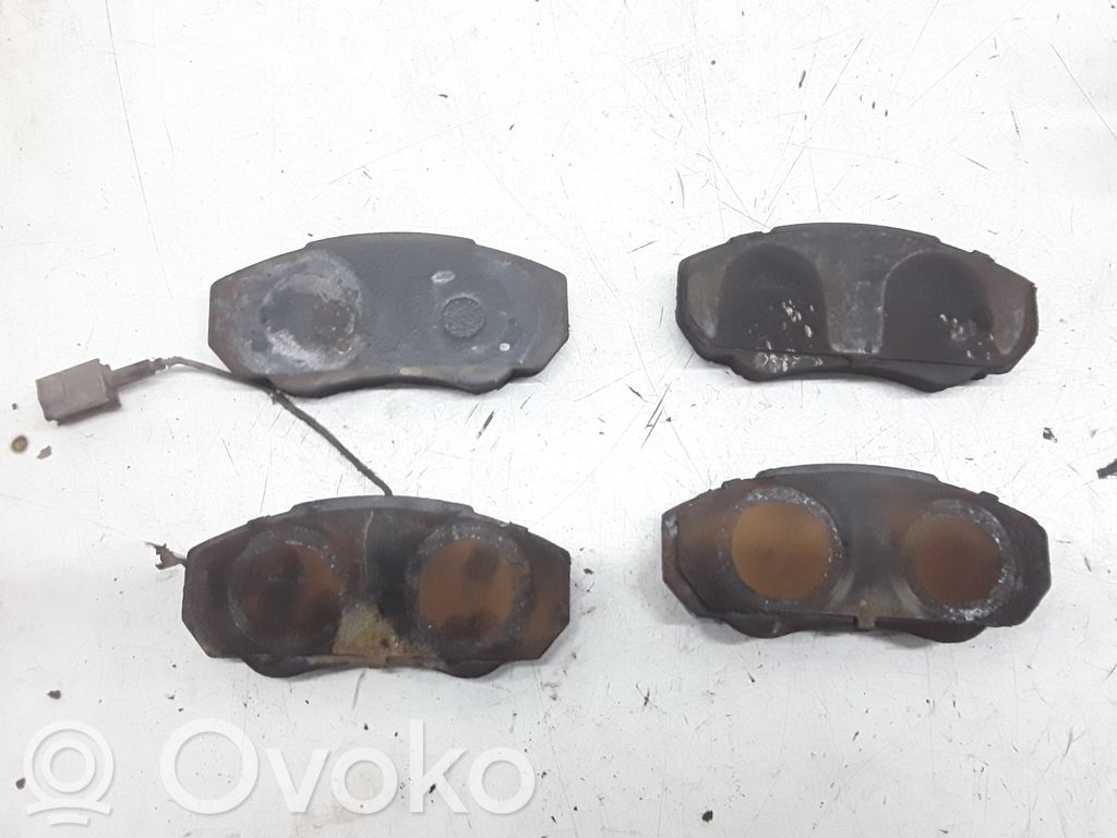 Brake pads (front)