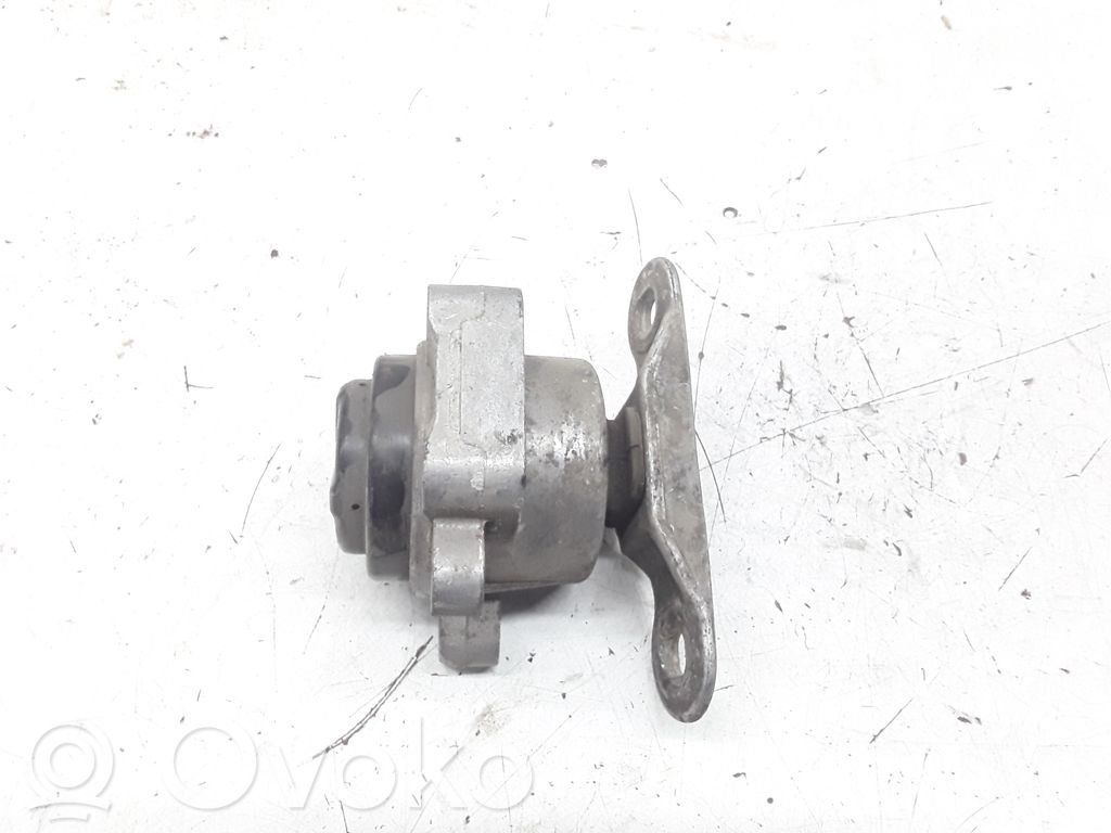 Ford Mondeo Mk III Engine mount bracket 