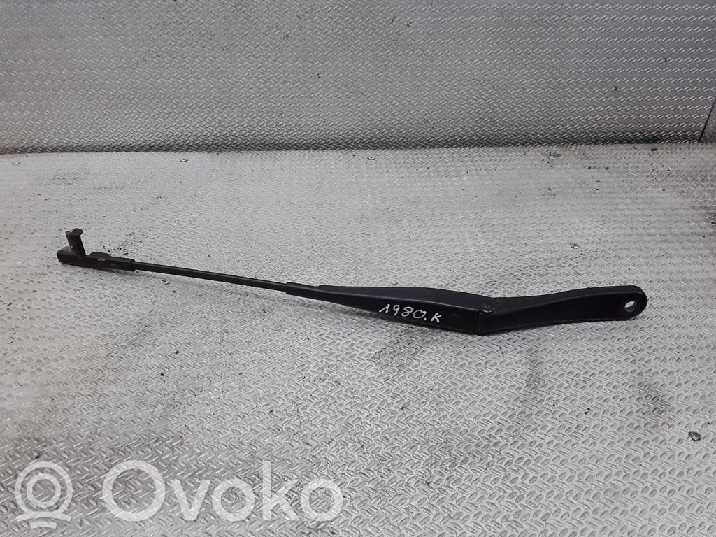 Opel Astra H Wischerarm vorne 