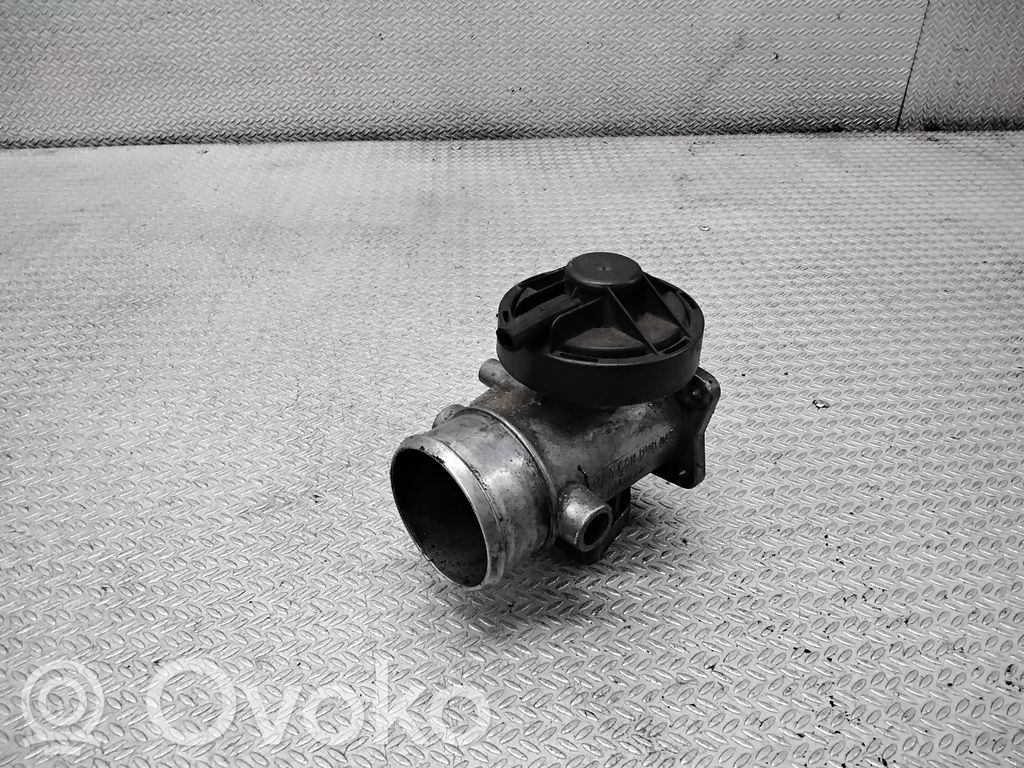 Mercedes-Benz Vaneo W414 Zawór EGR 