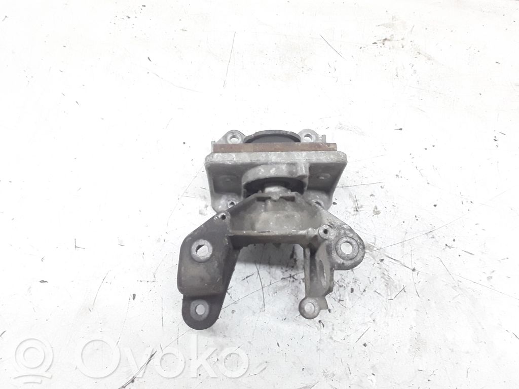 Opel Movano A Engine mounting bracket 
