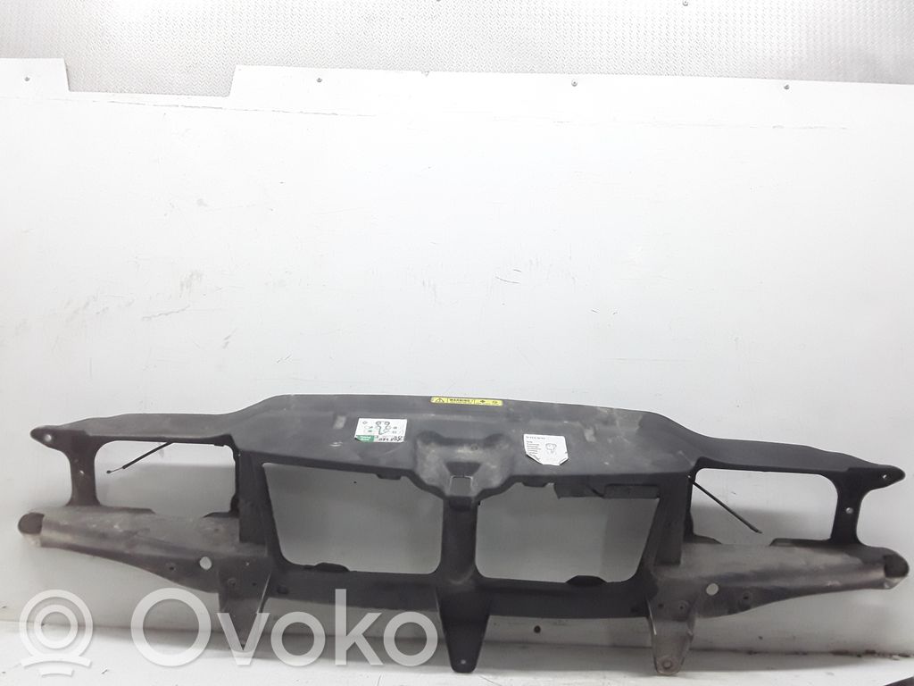 Volvo S70  V70  V70 XC Radiatorių panelė 