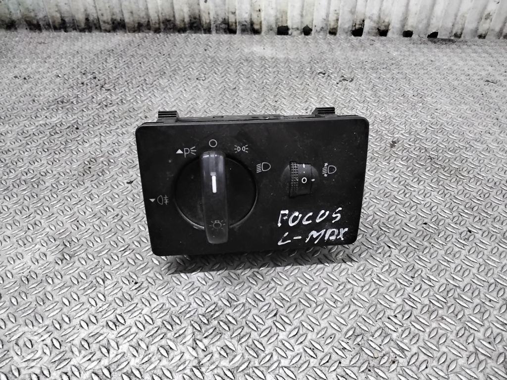 Ford Focus C-MAX Light switch 