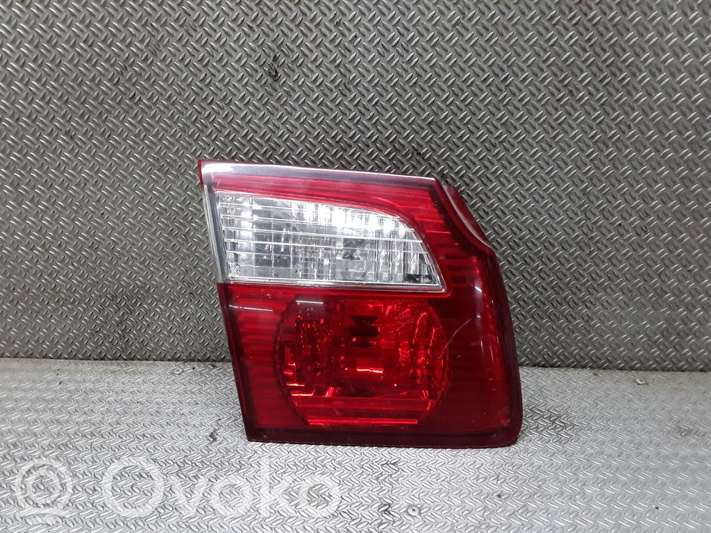 Tailgate rear/tail lights   13261922