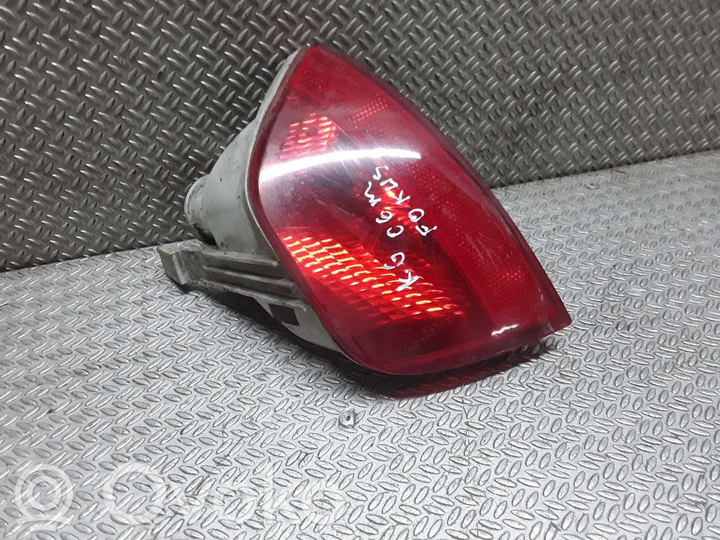 Galinis žibintas bamperyje   1M5115501AC