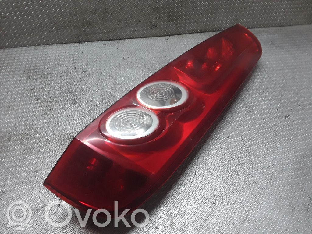 Rear/tail lights