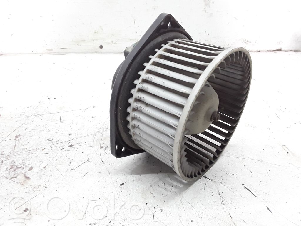 Nissan Sunny Ventola riscaldamento/ventilatore abitacolo 