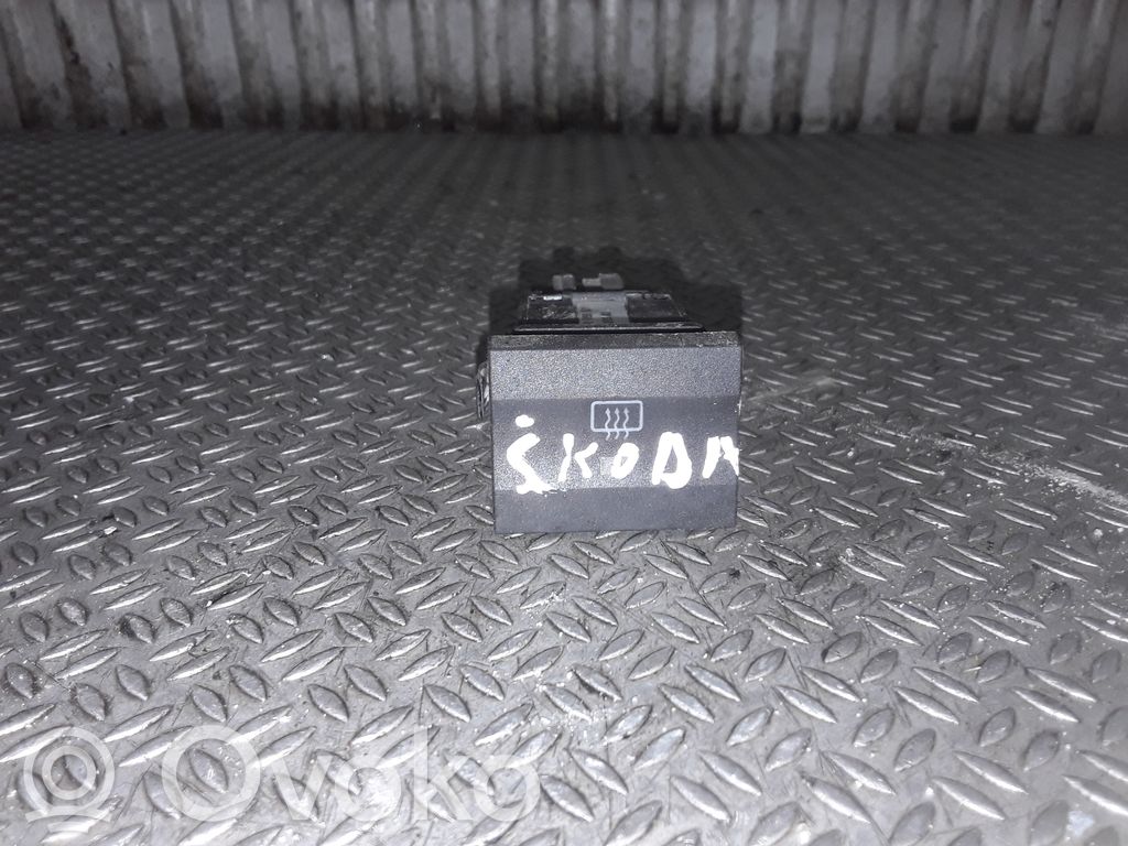 Skoda Fabia Mk1 (6Y) Interruptor de la calefacción de la luna/parabrisas 