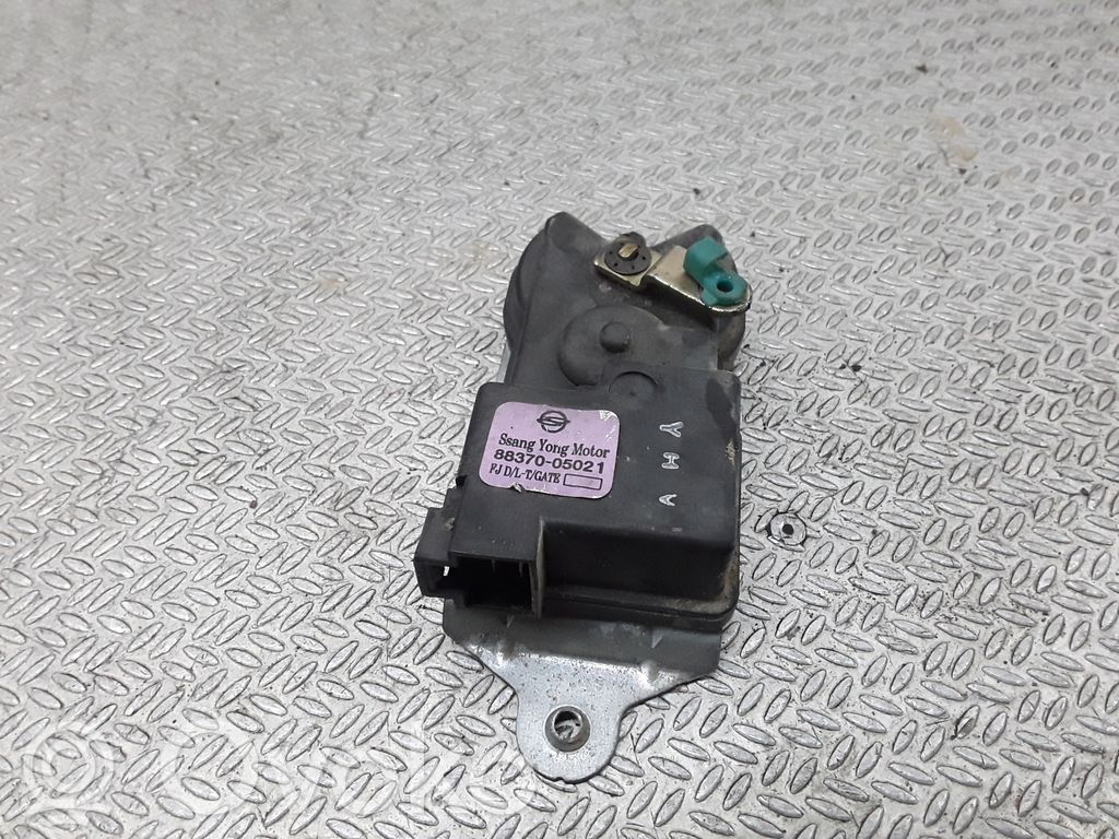 Motor de bloqueo de puertas   8837005021