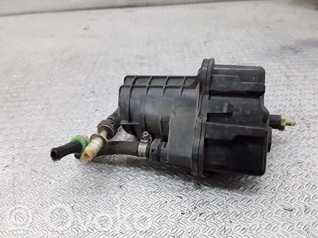 Renault Clio III Filtro carburante 