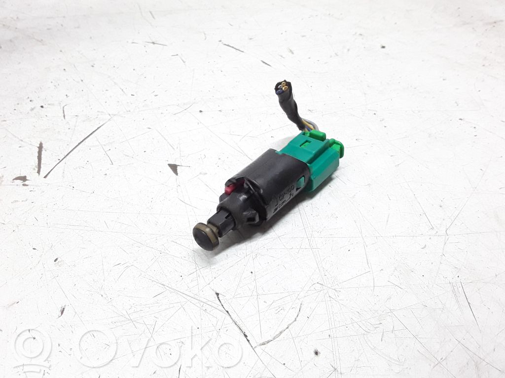 Peugeot 207 Interruttore del pedale del freno 